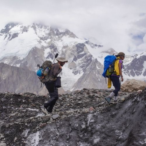 برو به انتشارات ترکینگ کی 2 و گردنه گوندوگورو