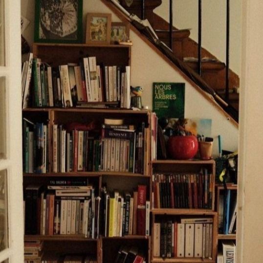 برو به انتشارات انتشارات قلم