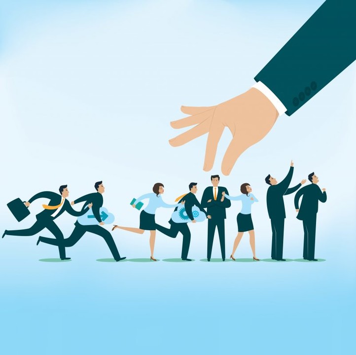 استخدام؛ تصمیمی که مسیر آینده شرکت را تعیین می‌کند