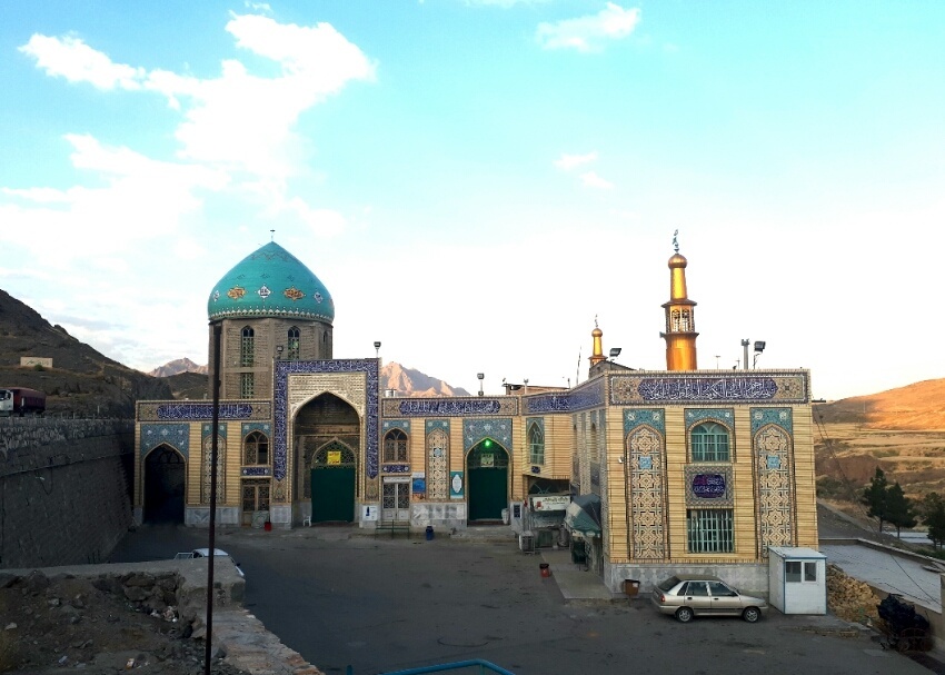 اینم امازاده جعفر!