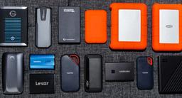 خرید انواع هارد اکسترنال از دیدنگار