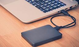 هارد اکسترنال و فلش مموری و نکاتی درباره خرید آن ها