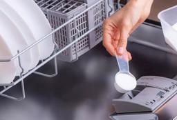 خودتان در خانه مایع ماشین ظرفشویی بسازید!