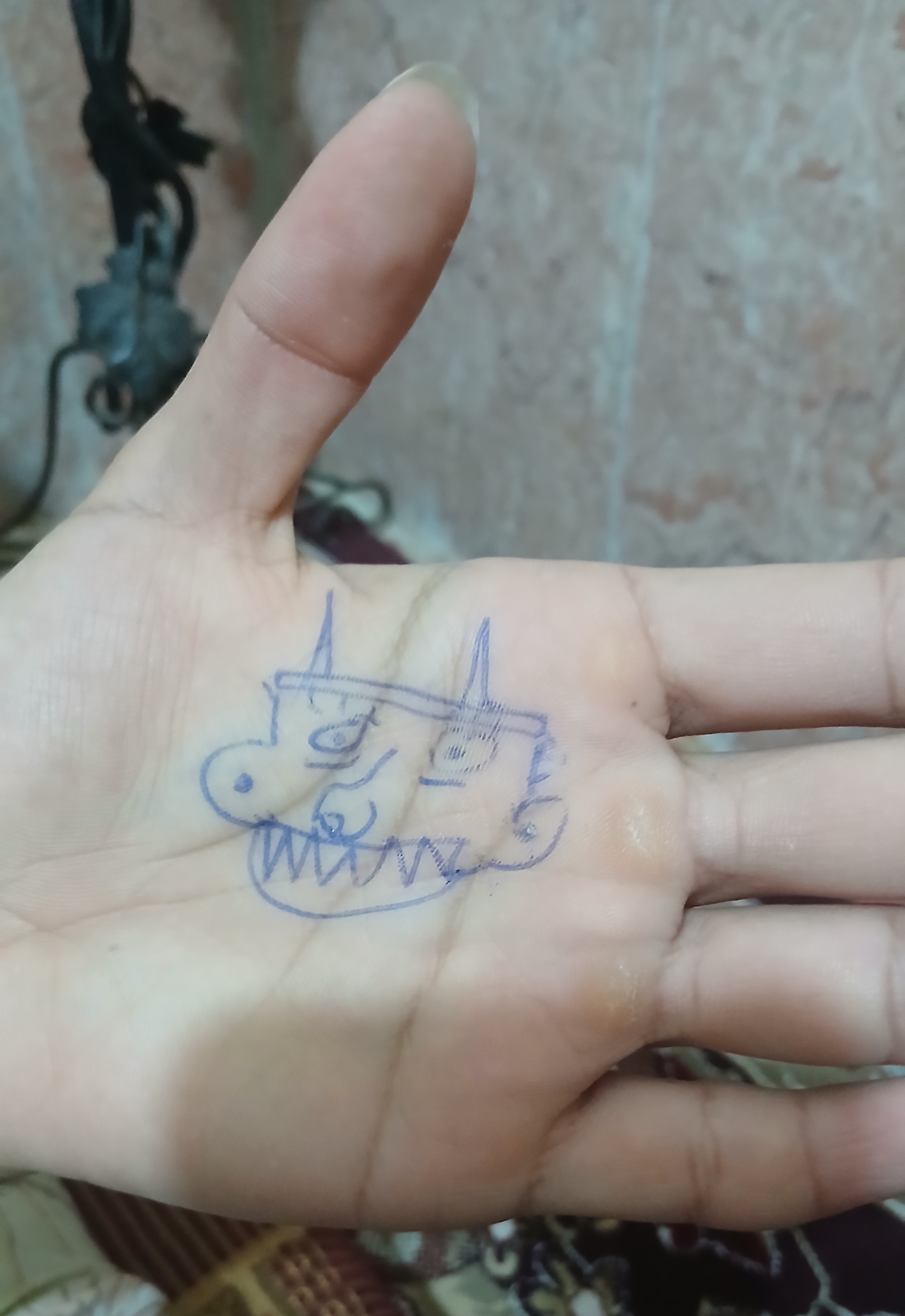 وقتی برادرت ۳۲ ساله ات میگه بیا نقاشیتو کشیدم