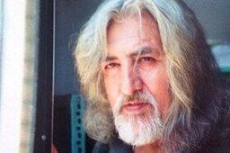 از زمزمه دلتنگیم