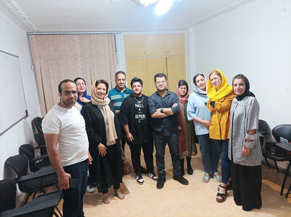 دورهمی کتابخوانی شیراز