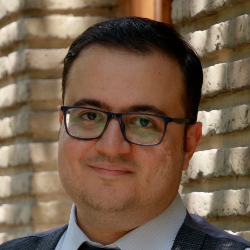 آرش حاتمی