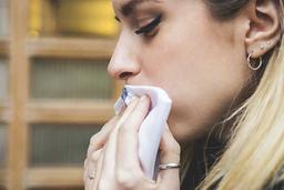 قورت دادن هسته خرما ! ( مرگ حتمی )