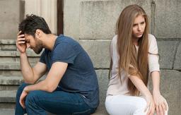 ۱۱ دلیل دلخراش که چرا افراد مهربان جذب افراد خودشیفته می‌شوند