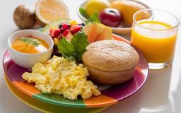 چه چیزی برای یک ورزشکار برای صبحانه بهتر است؟