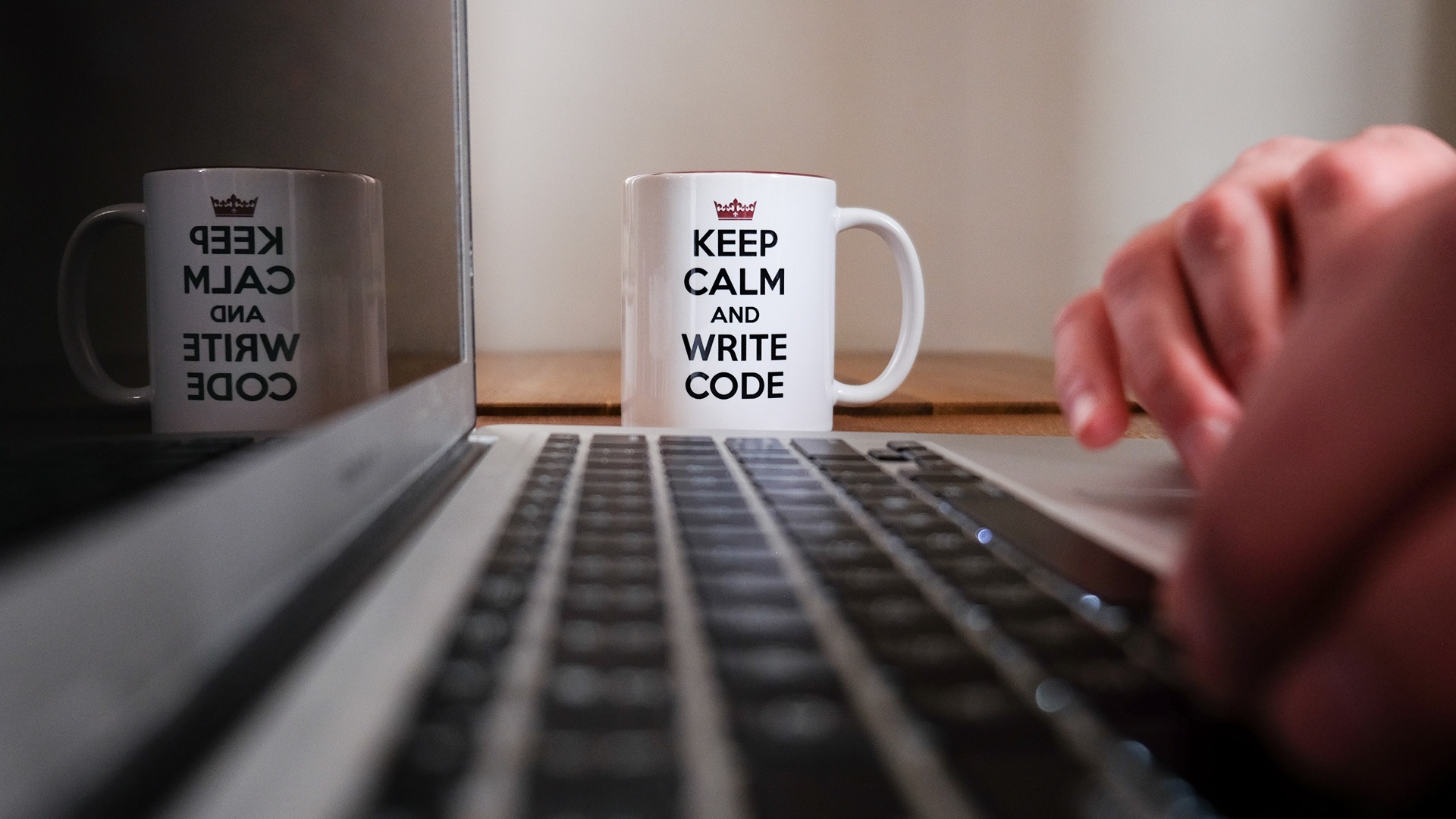 یکم دستت رو به کد زدن آلوده کن