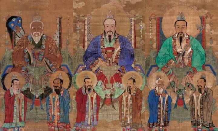 دائو جیائو سان چینگ - سه تجلی الهی: دائودتیانزون، یوان شیتیان زون، لینگبائو تیانزون (از چپ به راست)