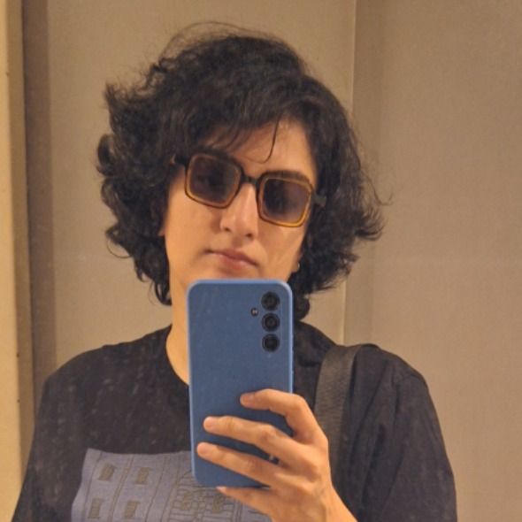 پردیس جلالی