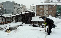 هزینه برف روبی ساختمان بر عهده کدامیک از ساکنان است؟