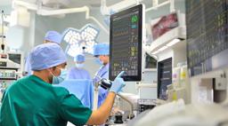 آشنایی با مانیتور علائم حیاتی