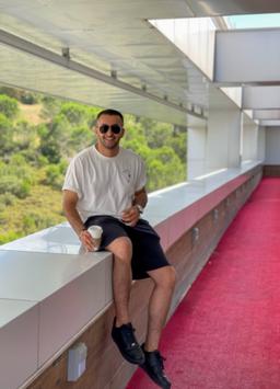 Biography of Mahan Naeijzadeh