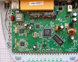 تعمیرات مربوط به تعمیرات قاب و بدنه لپ تاپ و مودم ها