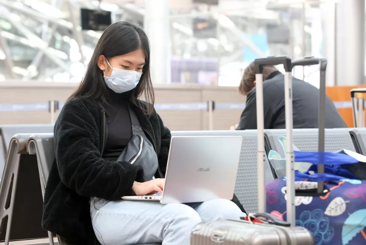 دسترسی رایگان به ابزارهای کنفرانس گوگل و مایکروسافت