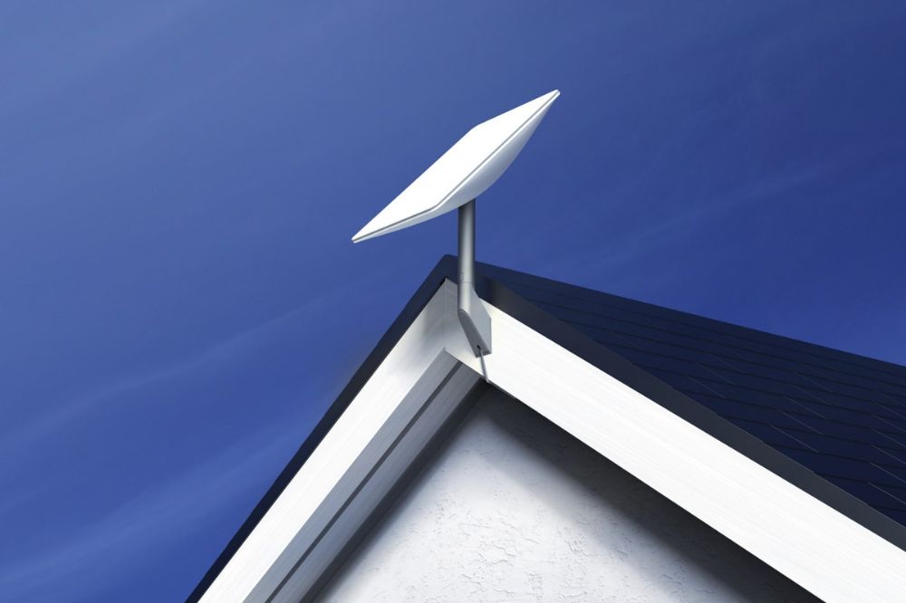 استارلینک شرکت SpaceX یک دیش مستطیلی کوچک‌تر را برای اتصال به ماهواره‌ها رونمایی کرد.