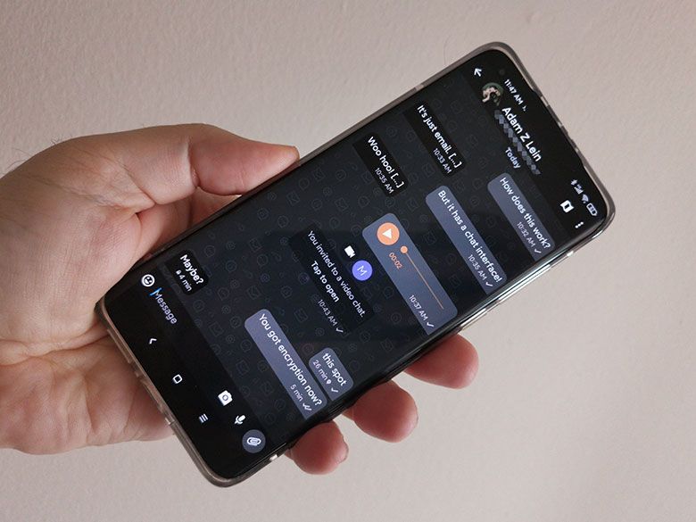 ده دلیل برای اینکه دلتا چت بهتر از واتساپ، سیگنال و تلگرام است.