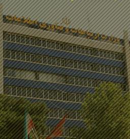 در هزارتوی وزارت