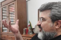 پدرام باقرنژاد روزنامه نگار؛ سهم صاحب‌نظران در عبور اقتصادايران  از بحـران