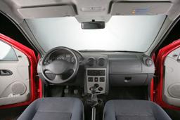 بررسی موشکافانه ظاهر ال نود و قطعات یدکی بدنه آن