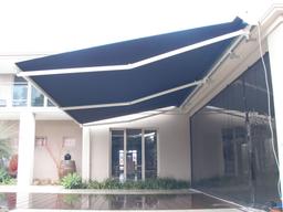 سایبان بازویی چیست؟