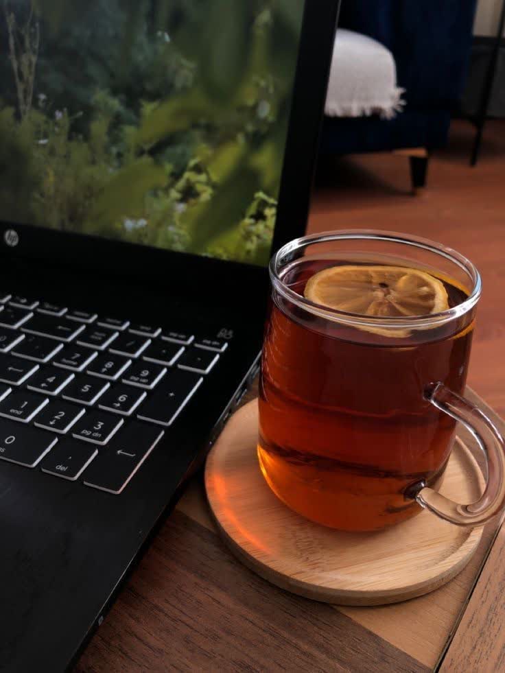 وقتی که با خدا عمیقأ عشقبازی میکنم