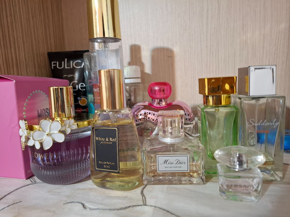 به سلیقه ی بویایی ام افتخار میکنم.