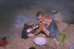 تام هانتر، روایت‌گر بصری کوچگرها، دوره‌گردها و کولی‌ها