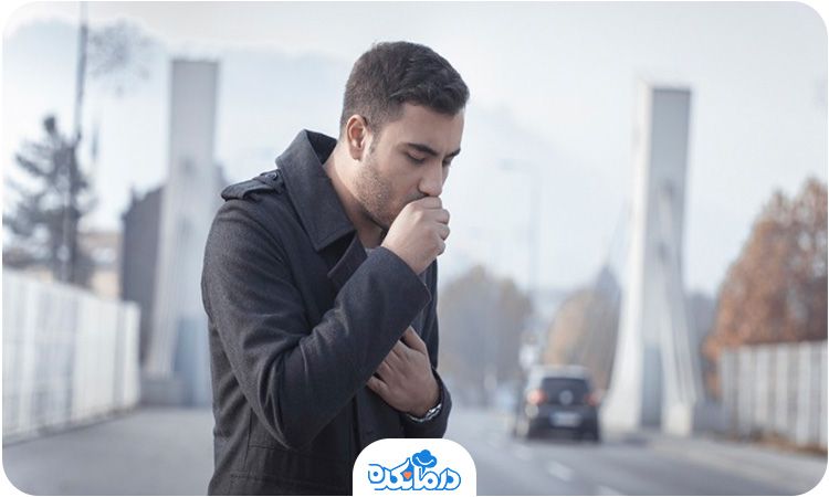 تصویر فردی که سرفه میکند