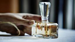 چگونه عطر مناسب انتخاب و خرید کنیم؟