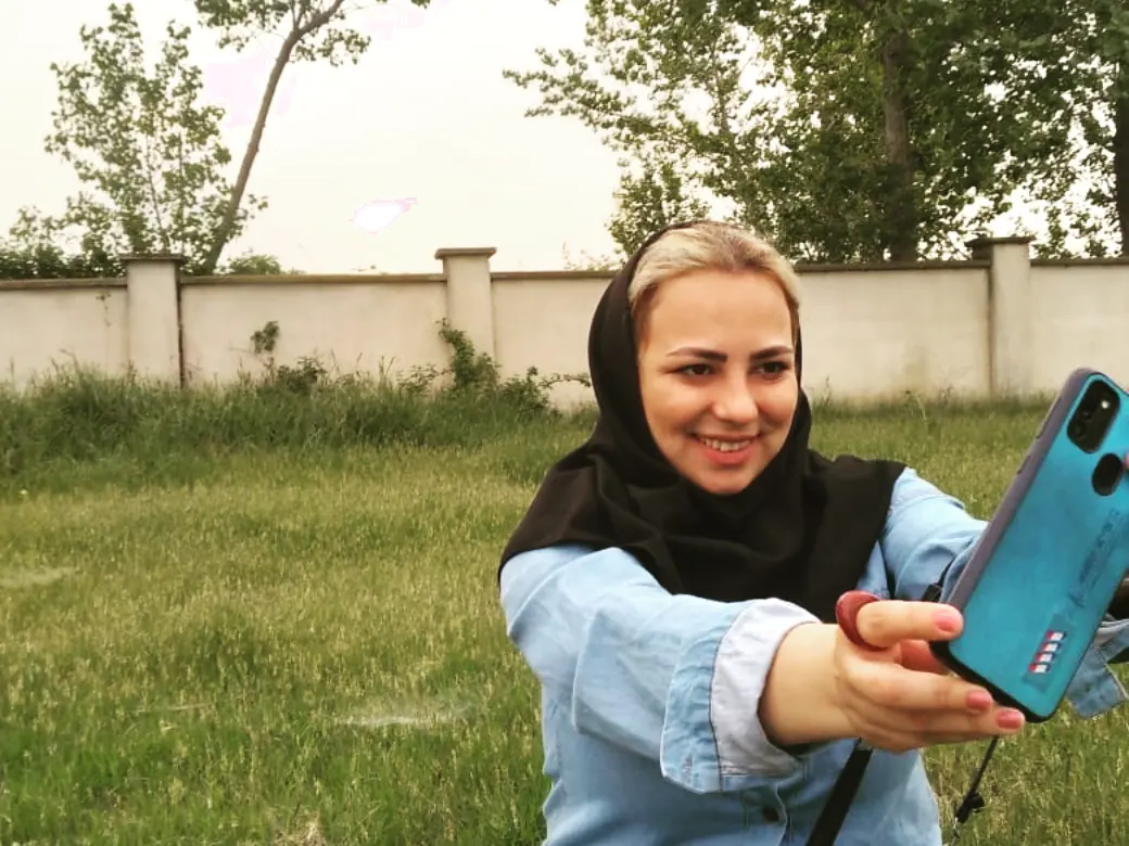 گاهی هم سقوط کن