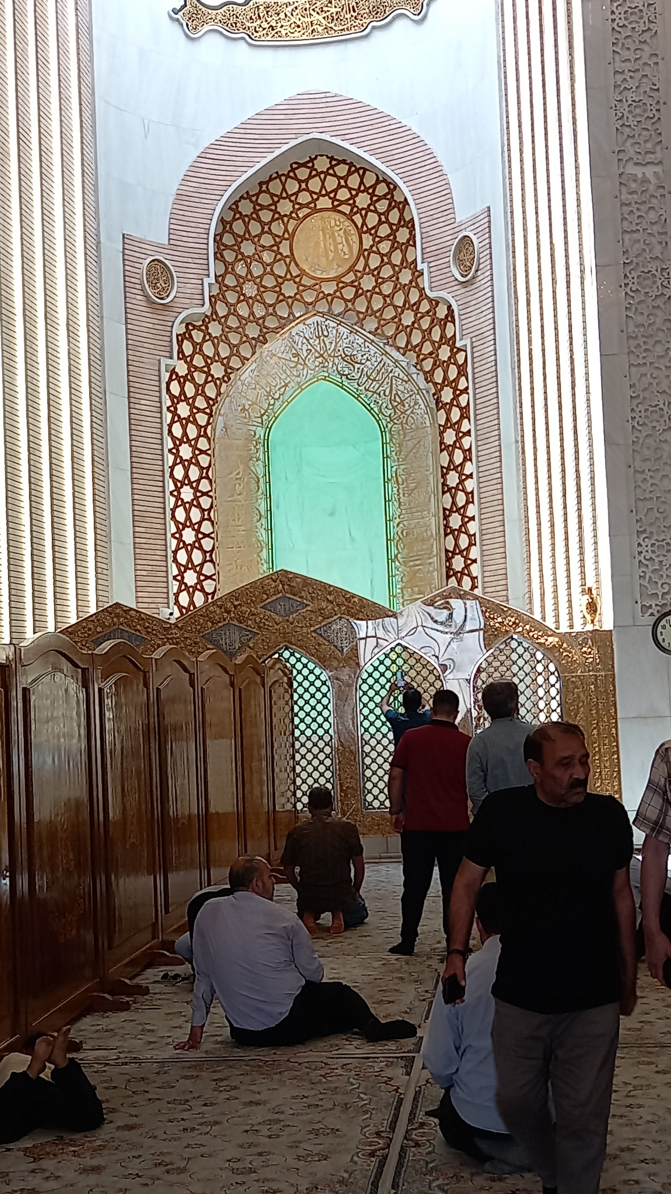 اینجا که سبزه مال امام زمان علیه السلام بود ..