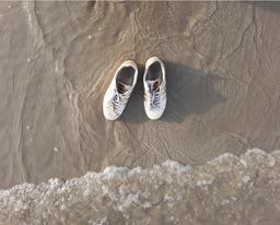 یادداشتی برای آغاز