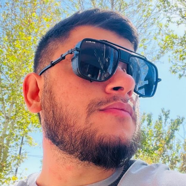 رضا میرزایی - Reza Mirzaei