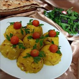 طرز تهیه سیب زمینی کوبیده خوشمزه با پیاز شام نونی ساده و سریع