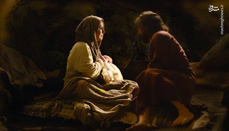 مریلا زارعی در نقش یوکابد و علیرضا کمالی در نقش عمران