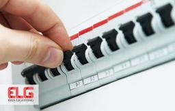 چگونه اتصالی در برق را پیدا کنیم