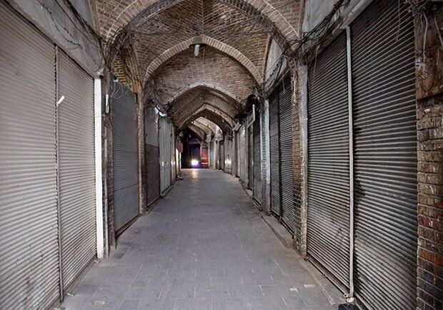(عکس تزئینی است)علت تعطیلی برخی از مغازهها در بازار بزرگ تهران نه اعتصاب که ترس از تخریب و وحشی گری است