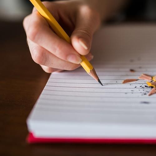 باید نوشتن را آغاز کنید!