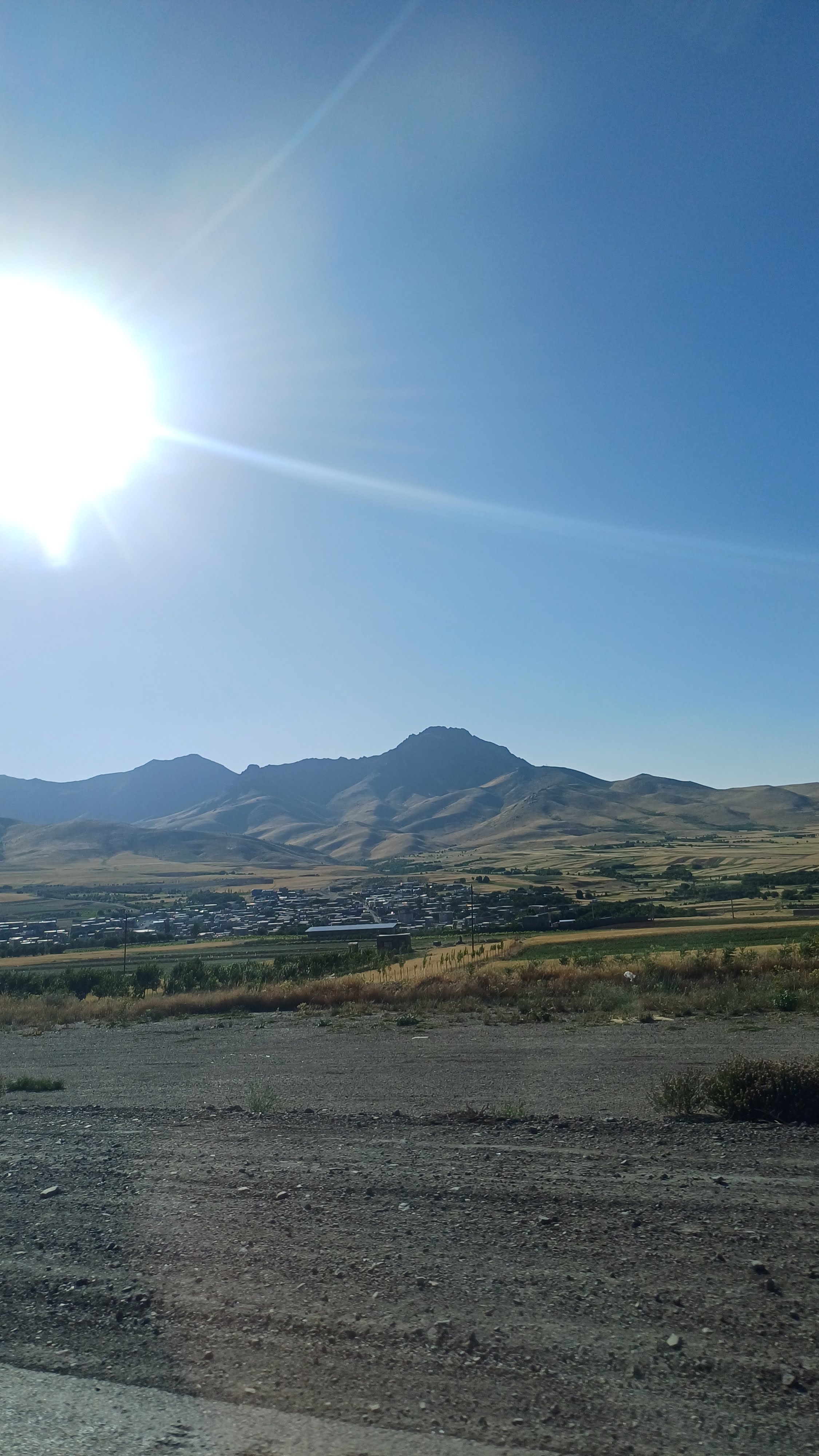 در مسیر همدان