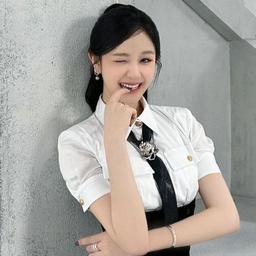 عکس های پاریتا بیبی مانستر (Pharita)