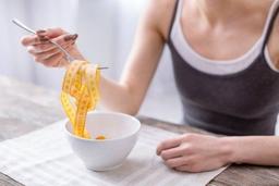 خوردن برای قدرت‌نمایی!