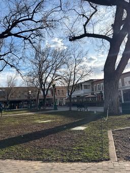 شب هفتصد و نود و نهم یا میدون سانتافه