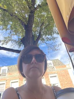 شب ششصد و هشتاد و یکم یا کلیشه