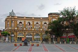 معماری رنسانس در قلب تهران