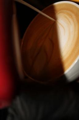 قهوه لاته (لته) چیست .!؟با ابیو کافه ebiucafeابی جعفری