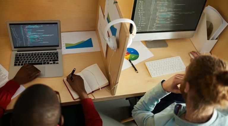 ابزارهای ضروری که هر تحلیلگر داده باید به آن‌ها مسلط باشد